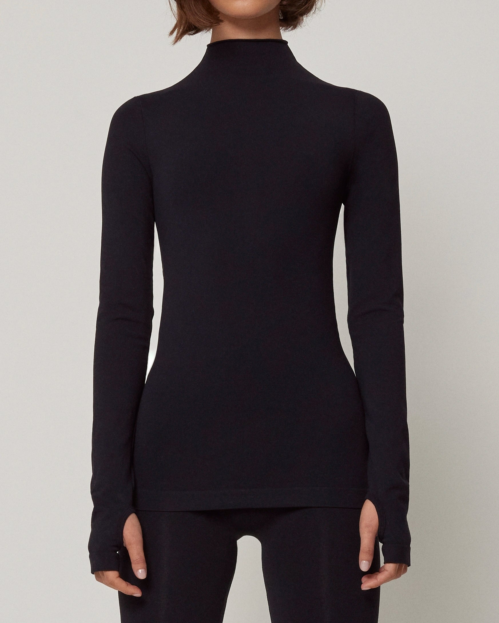 Seamless Mock Neck Long Sleeve | Black