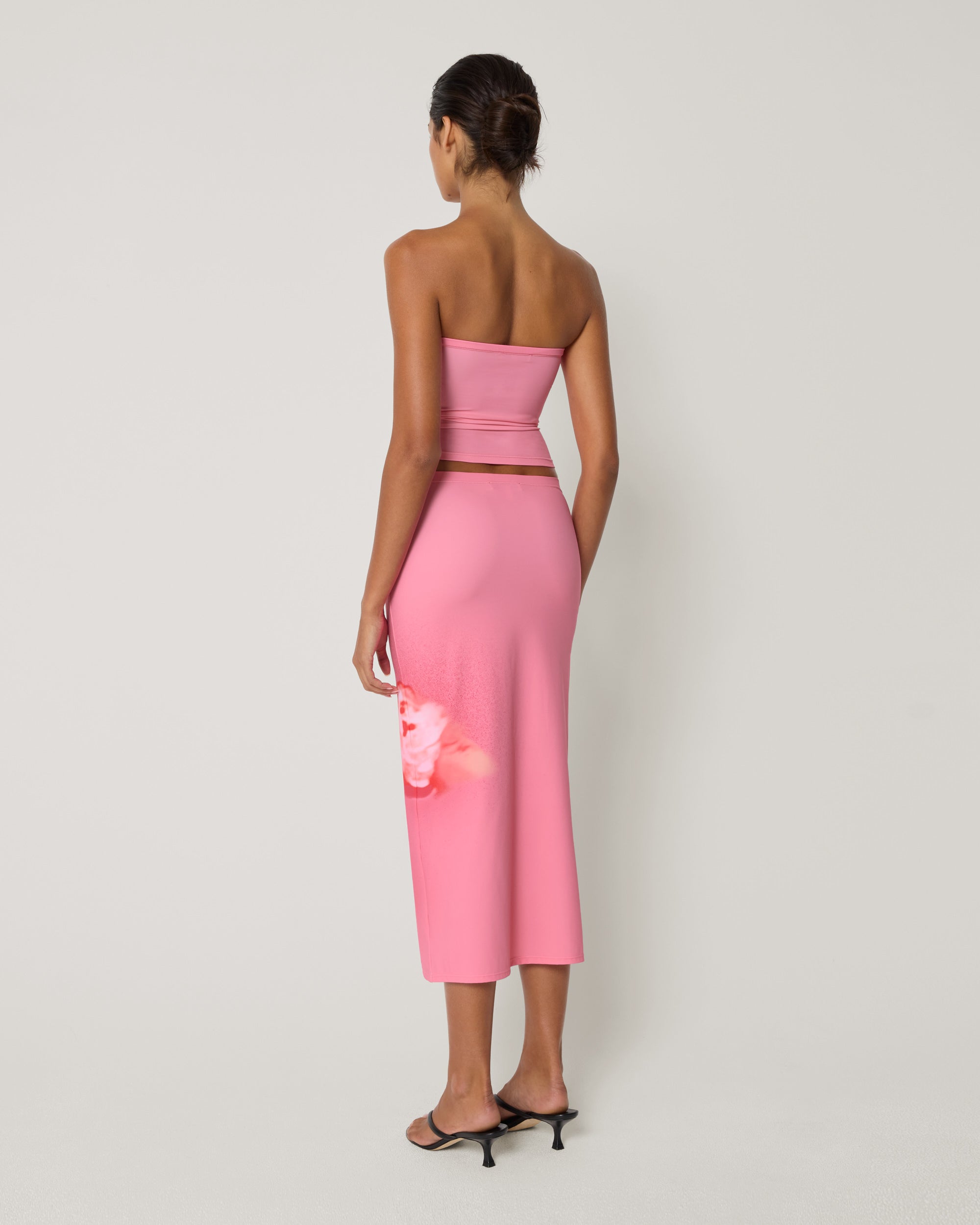 Smooth Stretch Tube Top | Pink Peony