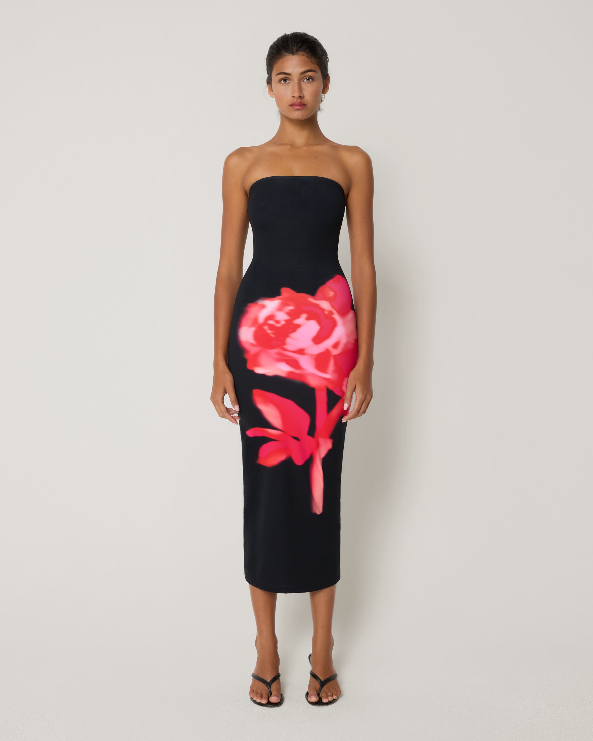 Smooth Stretch Strapless Midi Dress | Black Peony