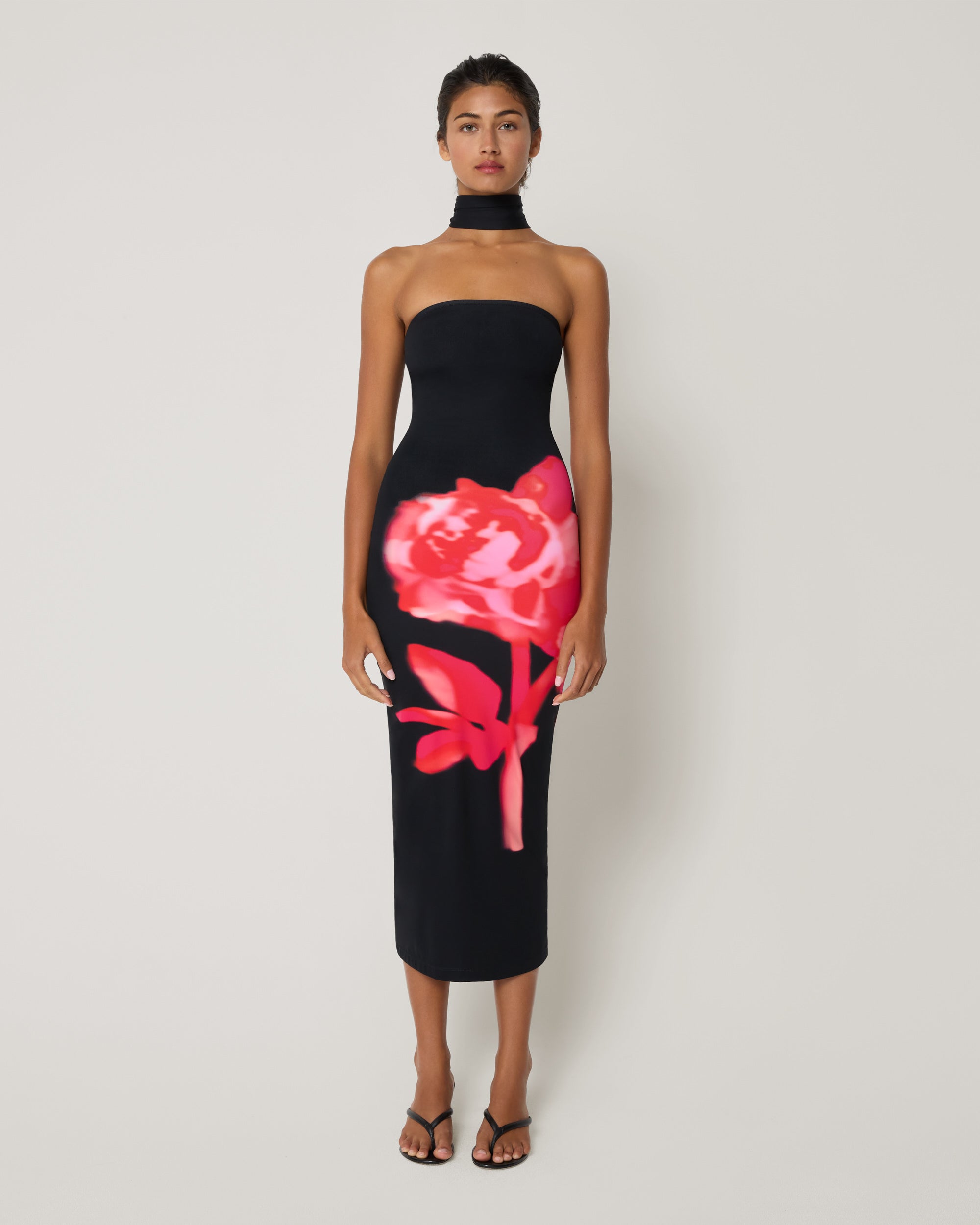 Smooth Stretch Strapless Midi Dress | Black Peony