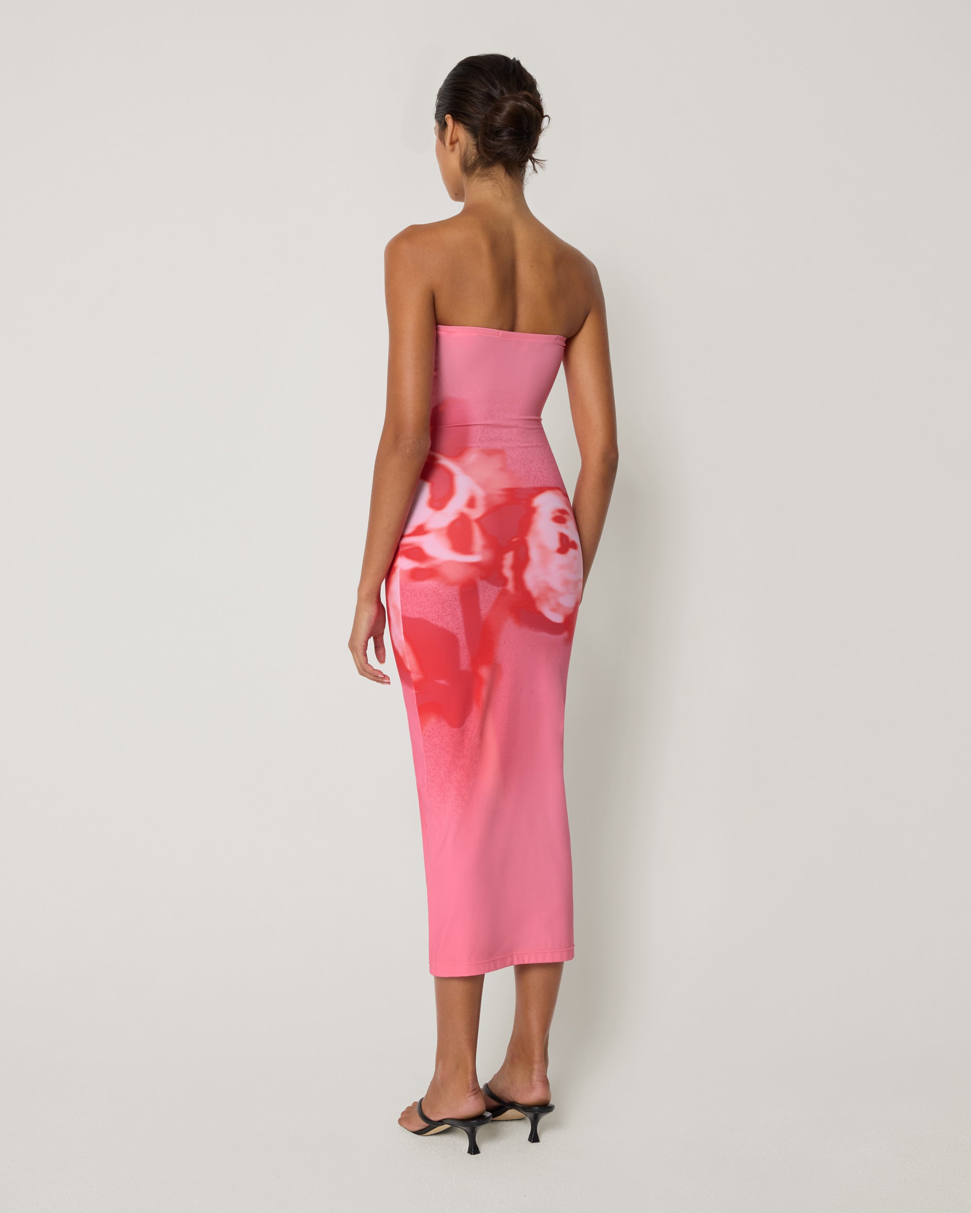 Smooth Stretch Strapless Midi Dress | Pink Peony